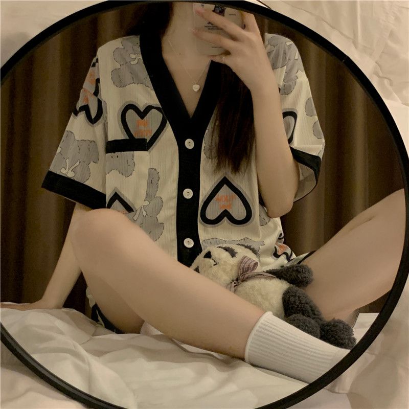 Korean version of ins summer black heart bear print simple V-neck double-breasted short-sleeved shorts pajamas women's home clothes