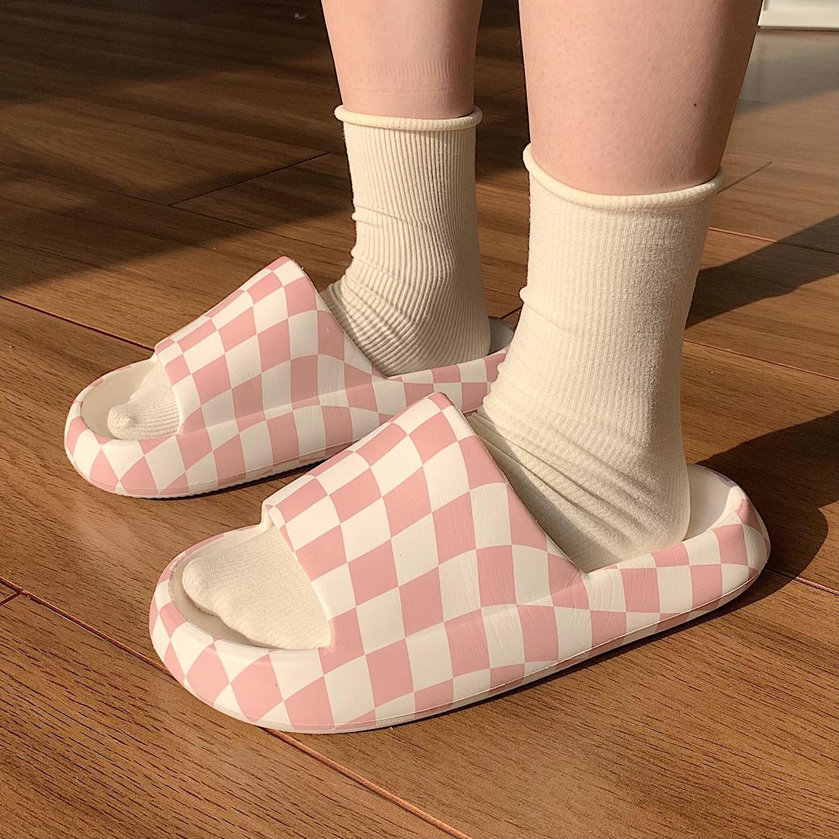 Thin strip home non-slip stepping shit feeling slippers female summer student sweet girl heart eva thick-soled plaid sandals and slippers