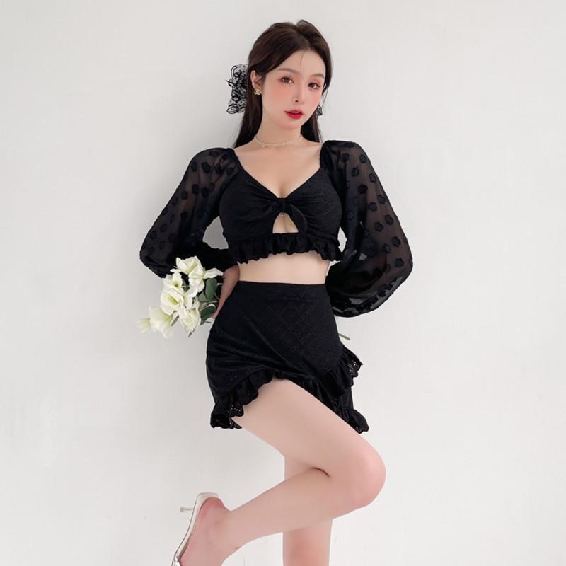 Fairy swimsuit women's new split long-sleeved sunscreen net red hot style Korean ins sexy lace student swimsuit