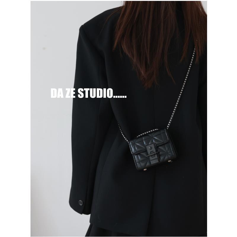包包女2023新款斜挎包ins小眾百搭高級感質感菱格鏈條黑色迷你包
