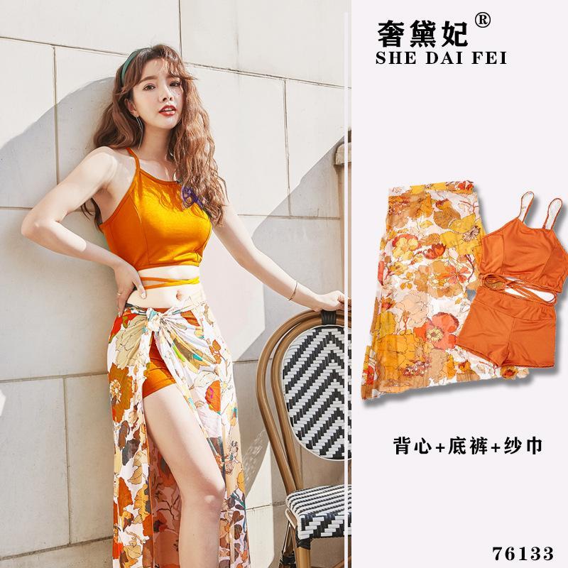 2023 women's summer new thin split three-piece Korean sexy swimsuit beach vacation student hot spring swimsuit