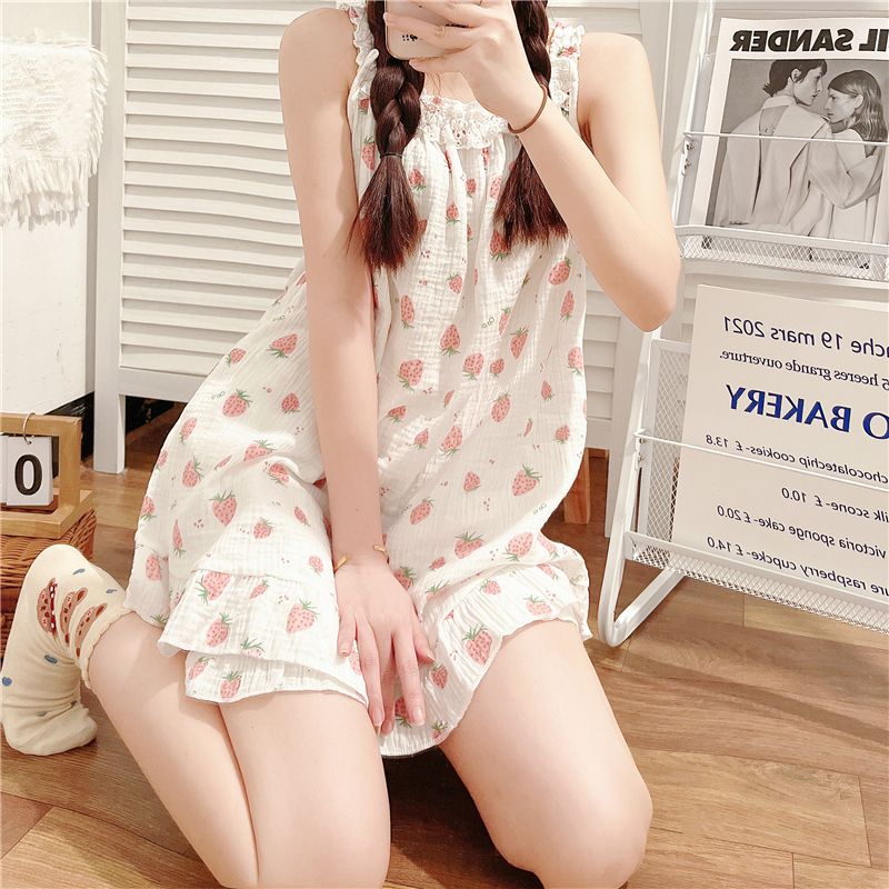 Japanese ins sling pajamas women's summer sleeveless thin section  new loose summer sweet strawberry suit