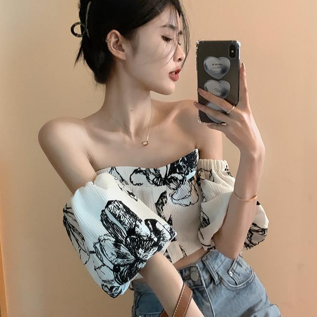 法式純欲一字肩短袖襯衫女夏季甜辣妹白色氣質設計感小眾短款上衣