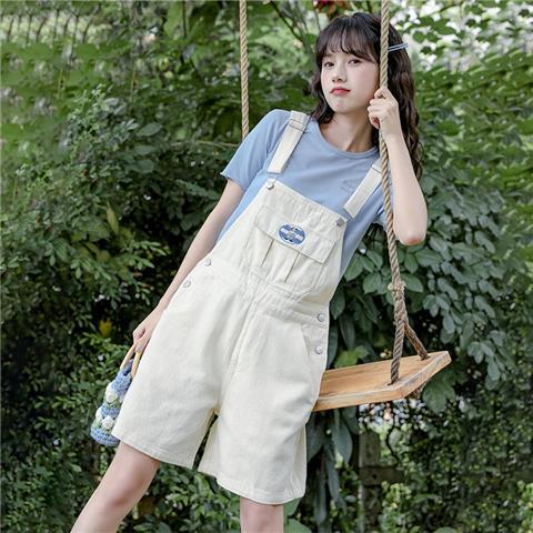 White denim suspenders women's 2022 summer new embroidered cropped pants sweet aging high waist suspender wide leg shorts