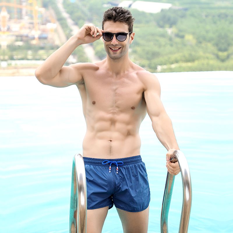2022 Summer New Men's Loose Fashion Casual Solid Color Three-point Pants Beach Shorts Shorts Boxer Swimming Trunks