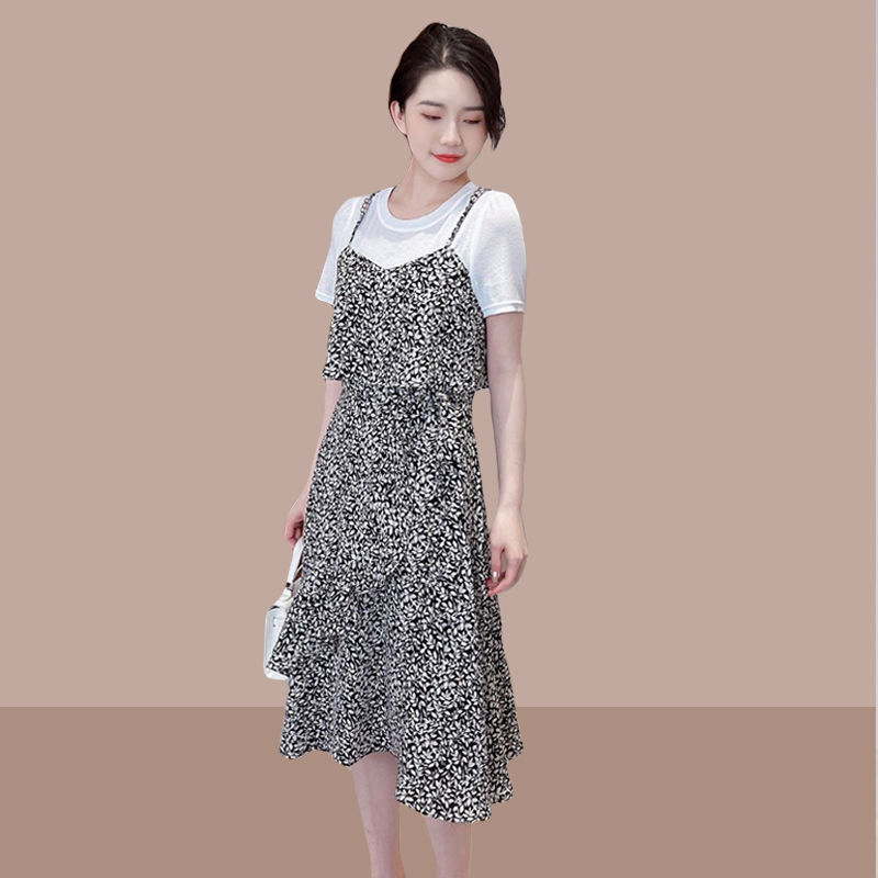 2023 summer new elegant and thin French dress floral fake two pieces of thin and temperament skirt women