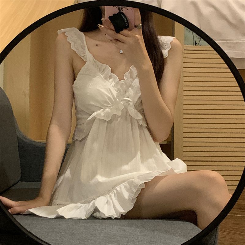 Korean version of ins summer V-neck wood ear lace solid color princess wind solid color sling pajamas female home service suit