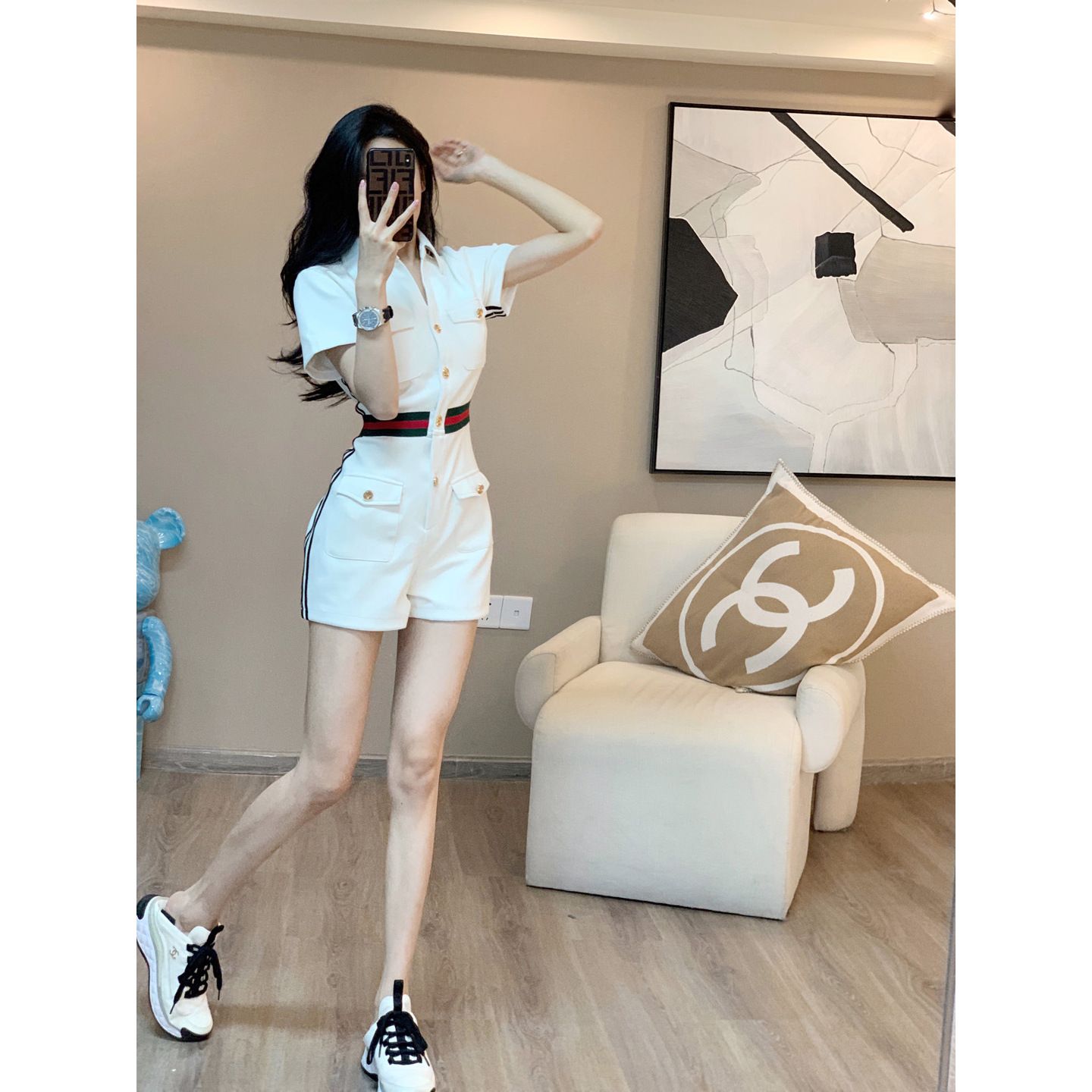 Net red temperament explosive jumpsuit women's summer new chic design sense niche high waist slim casual short pants