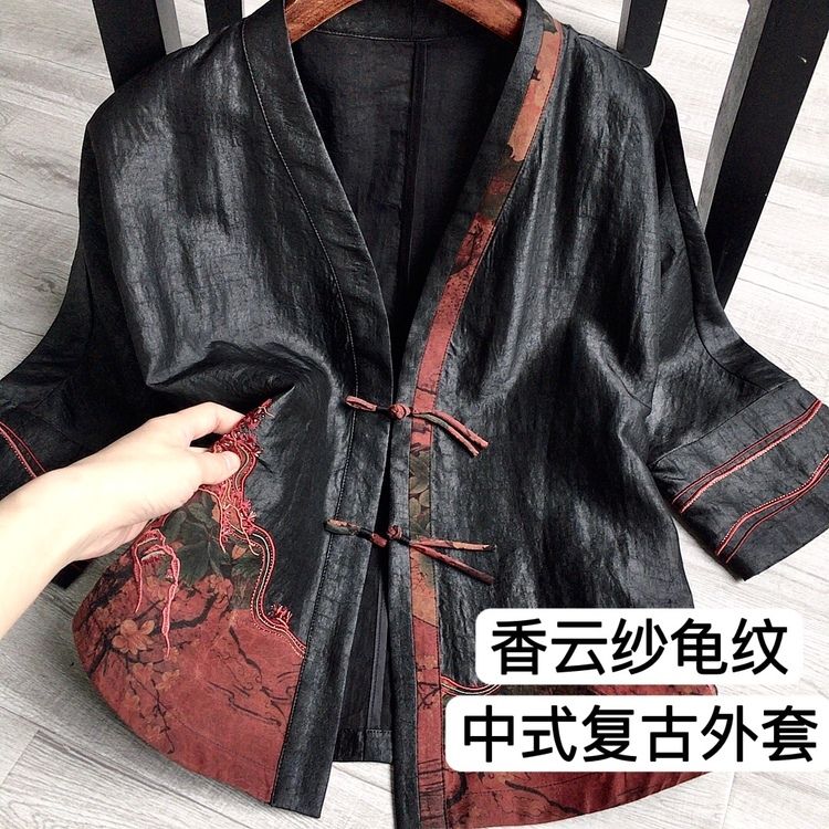 重工刺繡 復古盤扣設計V領七分袖真絲龜紋香雲紗短外套女桑蠶絲