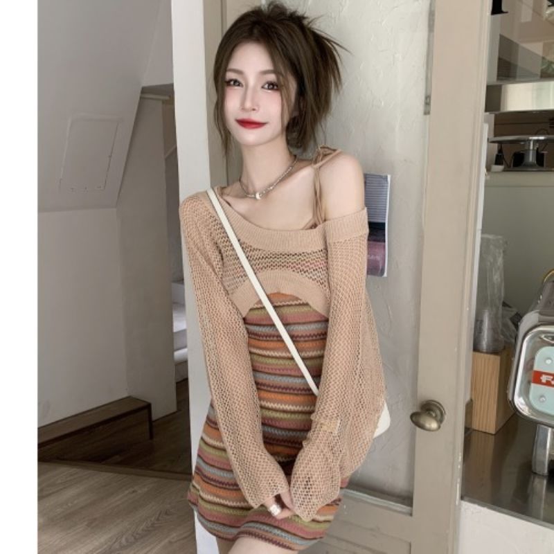 Niche short hollow blouse + Korean pure desire rainbow stripes slim hot girl suspender skirt suit skirt female autumn