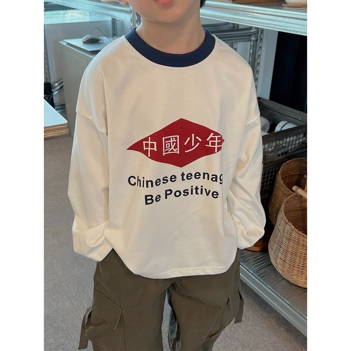 Guochao children's clothing pure cotton long-sleeved T-shirt Chinese characters trend loose middle and big children spring and autumn thin section bottoming shirt top