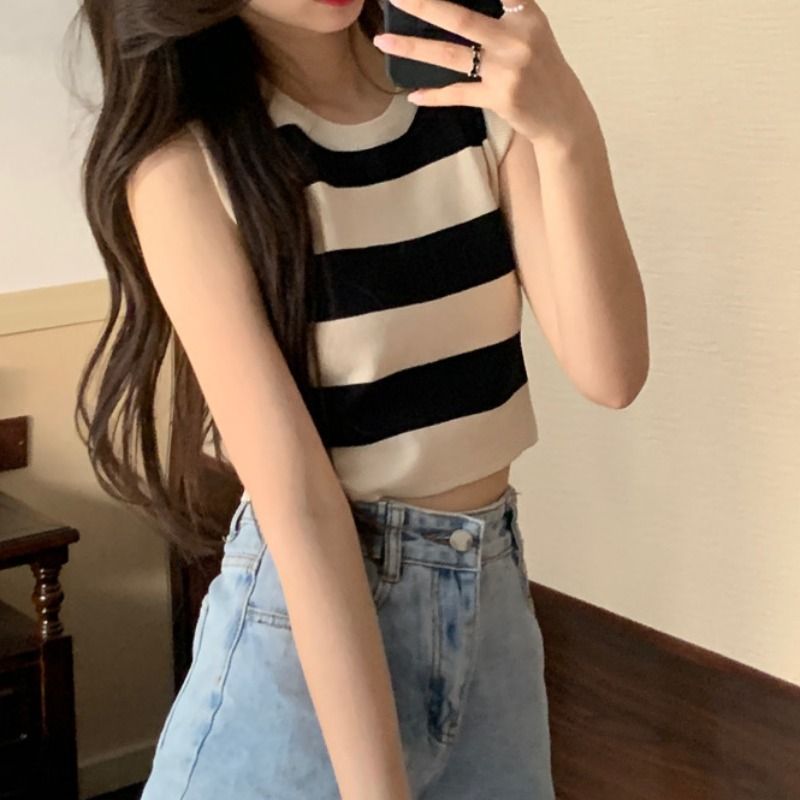 Design niche striped small camisole women's summer outer wear inner wear sweet hot girl short sleeveless top summer