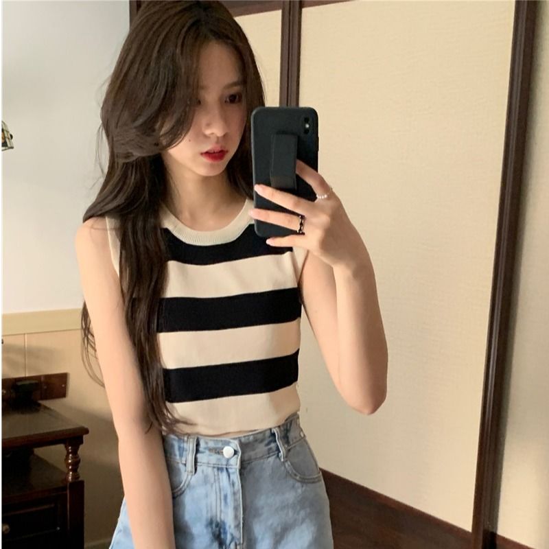 Design niche striped small camisole women's summer outer wear inner wear sweet hot girl short sleeveless top summer