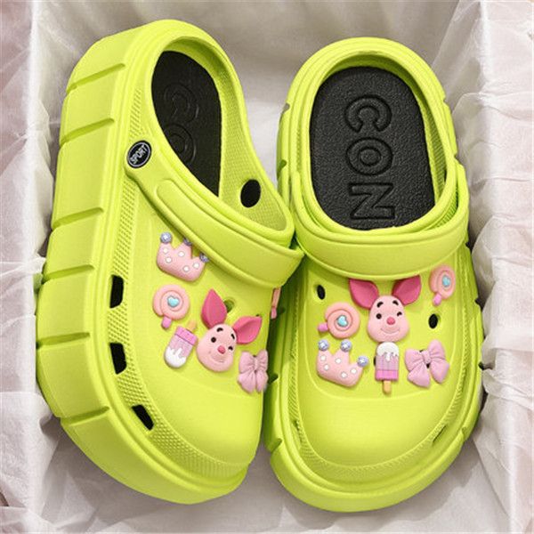 Stepping on shit feeling hole shoes women's summer outdoor wear beach non-slip heightening Baotou new sandals thick-soled sandals and slippers women's models