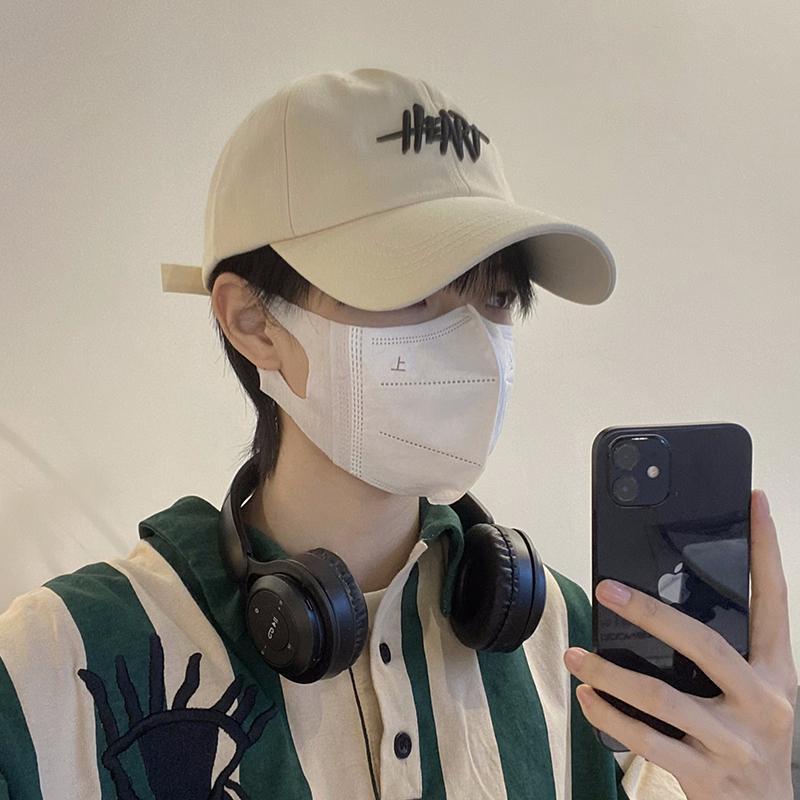 Hat men's new trendy spring and summer Korean version of the peaked cap trendy brand face-showing little boys sun protection and sunshade baseball cap