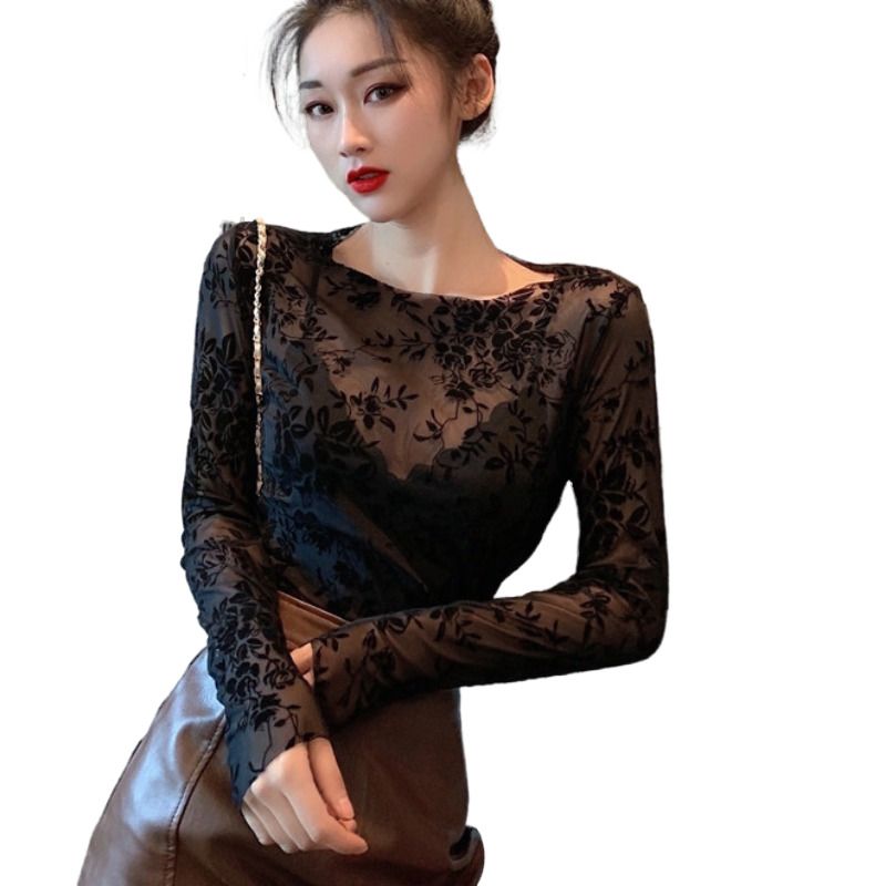 2022 early autumn new black thin section sexy round neck lace bottoming shirt mesh long sleeves short section top women