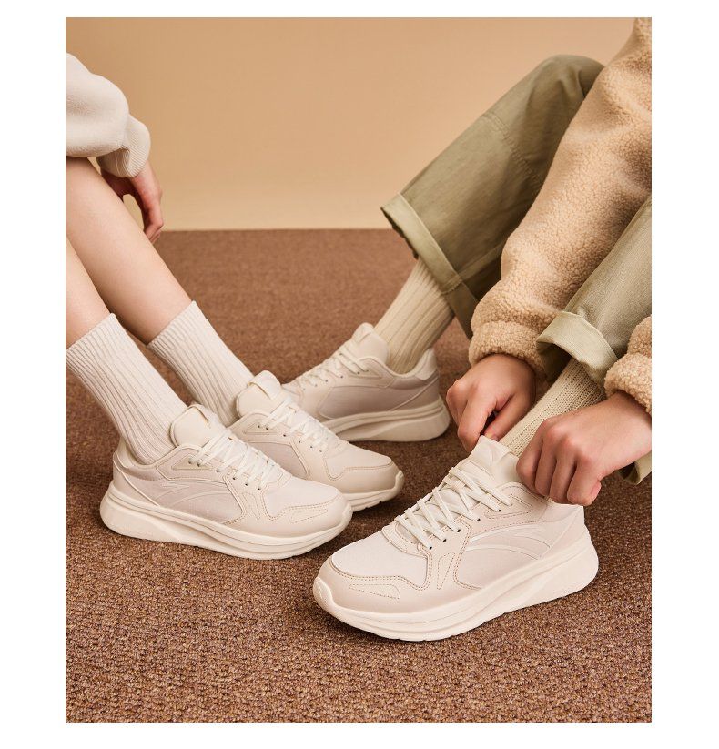 ANTA casual for men in autumn summer, breathable lightweight leather surface, trendy and versatile running, white thick_voghion.com