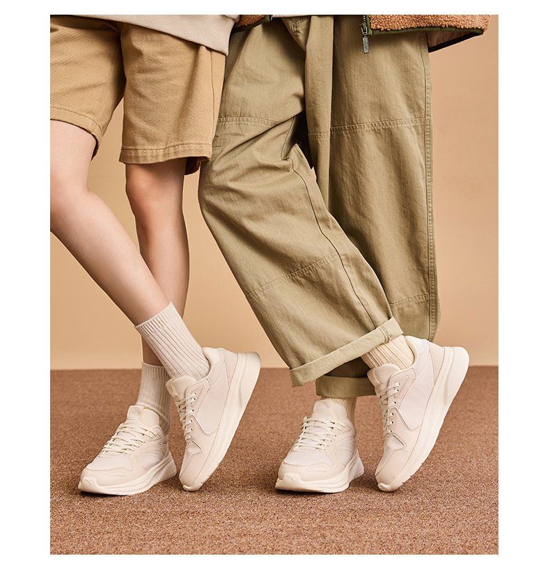 ANTA casual for men in autumn summer, breathable lightweight leather surface, trendy and versatile running, white thick_voghion.com