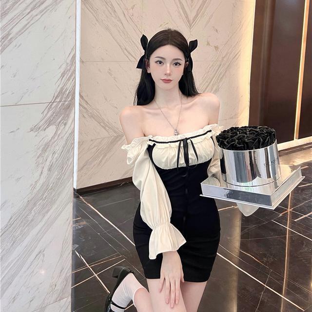 撞色拼接一字肩連衣裙甜辣妹假兩件長袖短裙女秋高腰修身包臀裙子