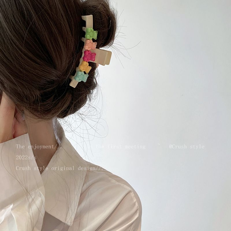 Candy-colored cute bear catch clip female autumn and winter back head large shark clip Korean sweet temperament head jewelry