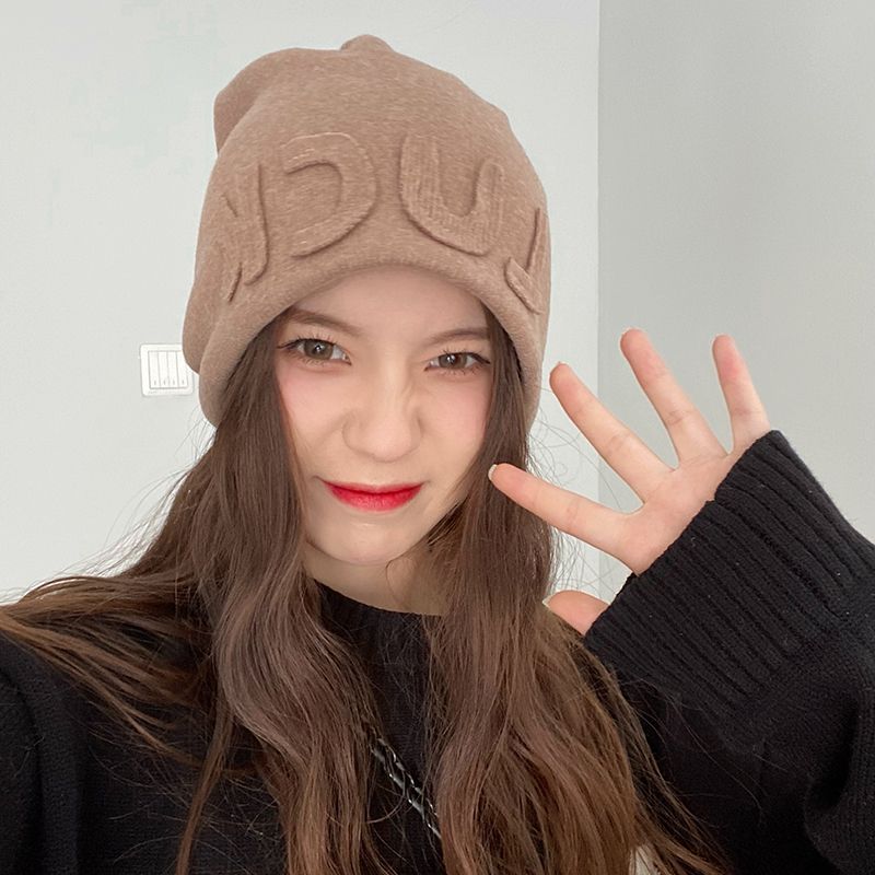 Heap hat women's letter Baotou knitted hat thickened warm windproof ear protection Korean version cold hat woolen hat thin section