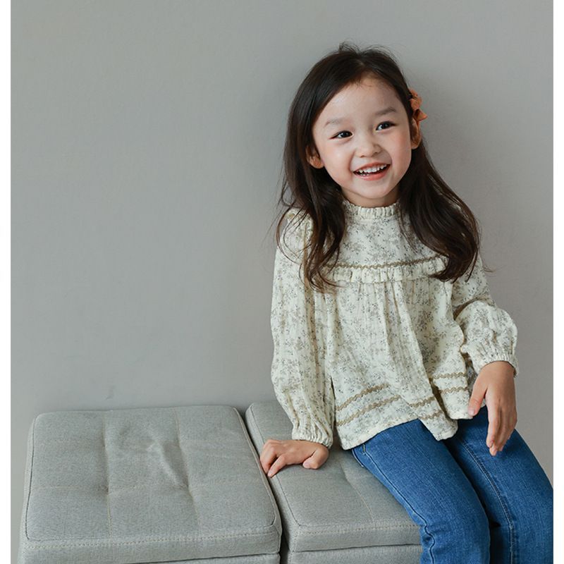 Girls' simple and elegant floral shirt 2023 spring new Korean style small and fresh children's long-sleeved top with fungus