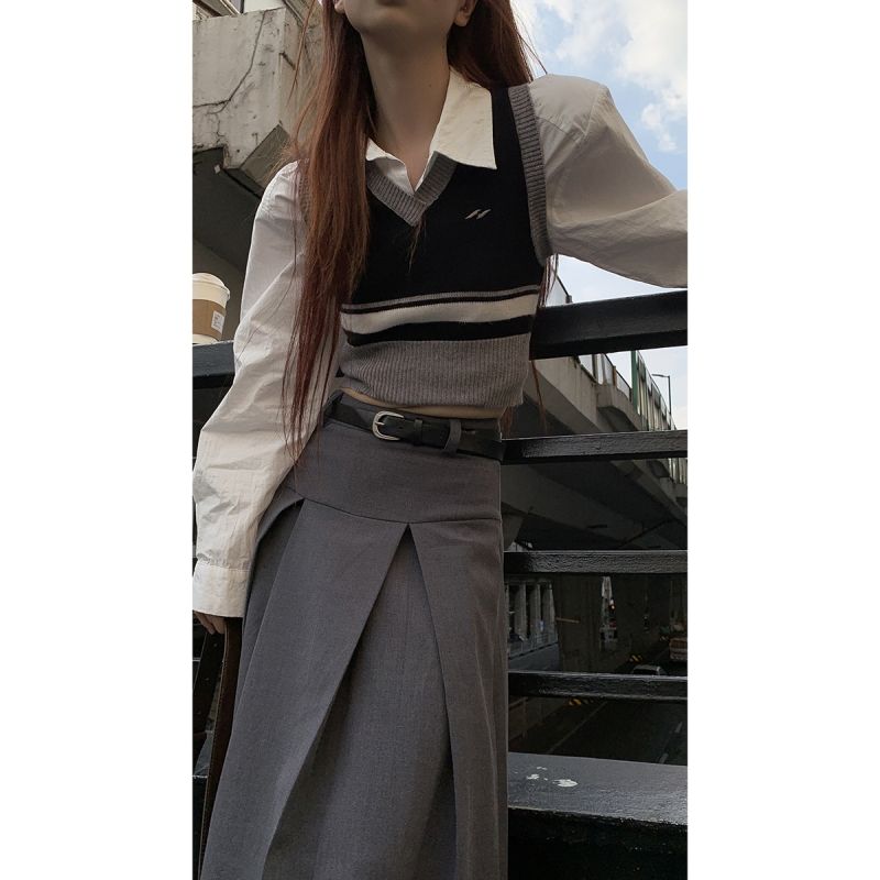 【两件套装】秋冬复古学院风V领短款针织毛衣马甲女+Polo领白衬衫