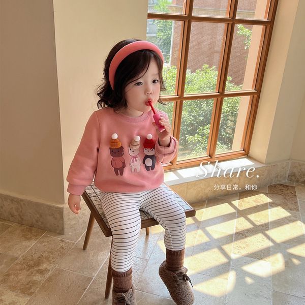 Baby girl three-dimensional decorative sweatshirt, western style plus velvet thickening  autumn and winter new long-sleeved one-piece velvet top to keep warm