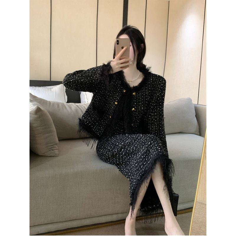 Fat mm celebrity French style small fragrance autumn and winter new tassel short coat temperament mid-length skirt suit female