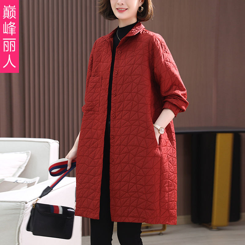 Retro rhombus coat female autumn and winter 2022 new middle-aged mother literary temperament mid-length thickened windbreaker cotton clothing