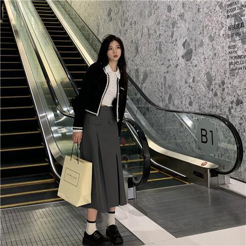 2022 new Kochi campus skirt autumn and winter high waist loose commuting gray all-match pleated A-line skirt