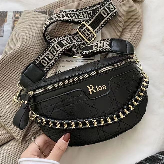 High-end rhombus chest bag for women 2023 new waist bag ins trendy lightweight chain bag casual one-shoulder cross-body bag