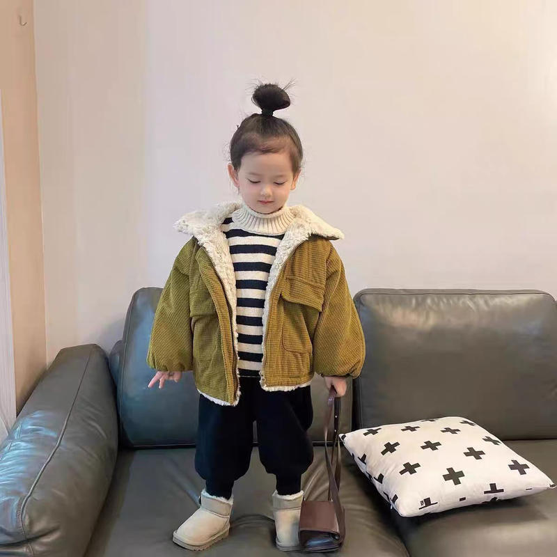 Boys and girls 2022 autumn and winter Korean version of the new cotton coat children's baby foreign style waffle short cotton coat