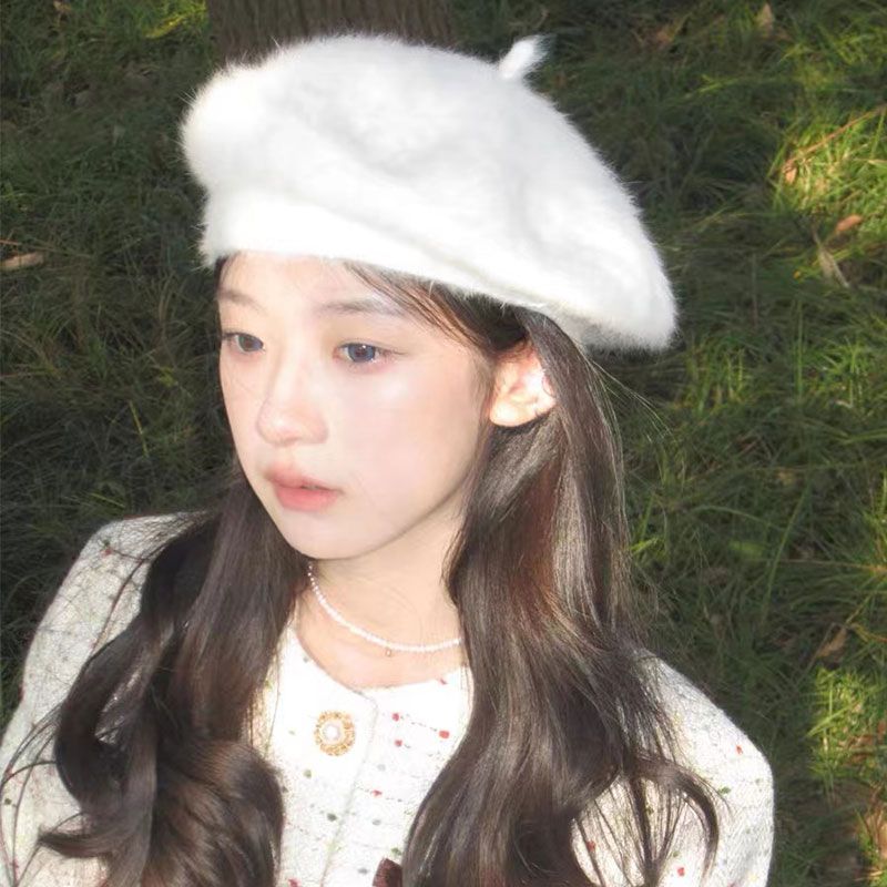Rabbit fur beret women's autumn and winter Korean version of the face small bud painter's hat Japanese big head circumference white plush hat