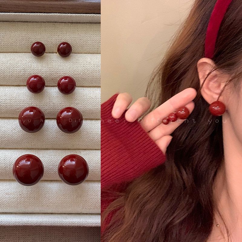 酒紅色豆豆珍珠耳釘女秋冬氛圍感復古港風養耳洞耳棒睡覺免摘耳飾
