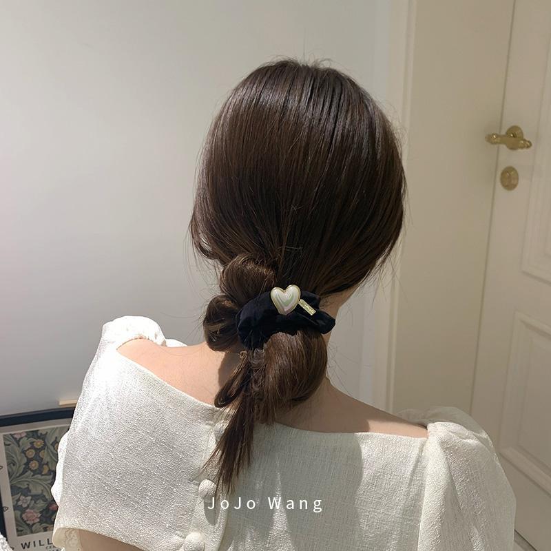 Hårband och scrunchie med pärlor för kvinnor elegant stil_voghion.com