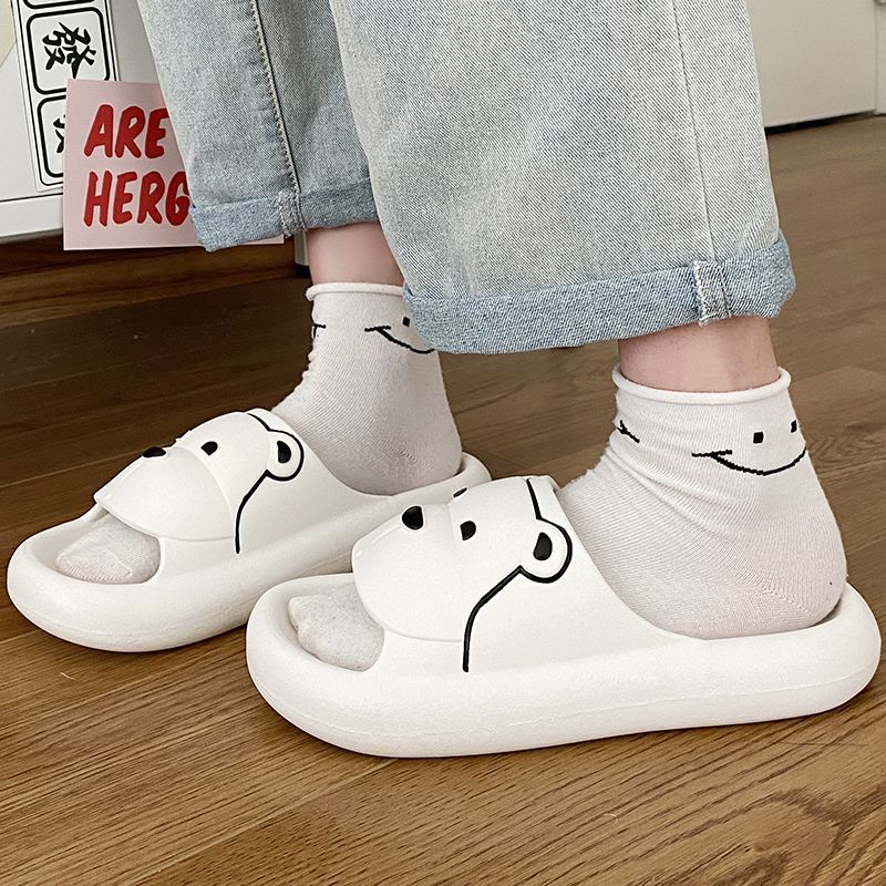 Bear slippers women's summer indoor non-slip thick bottom stepping on shit feeling home bathing students wearing cute sandals and slippers