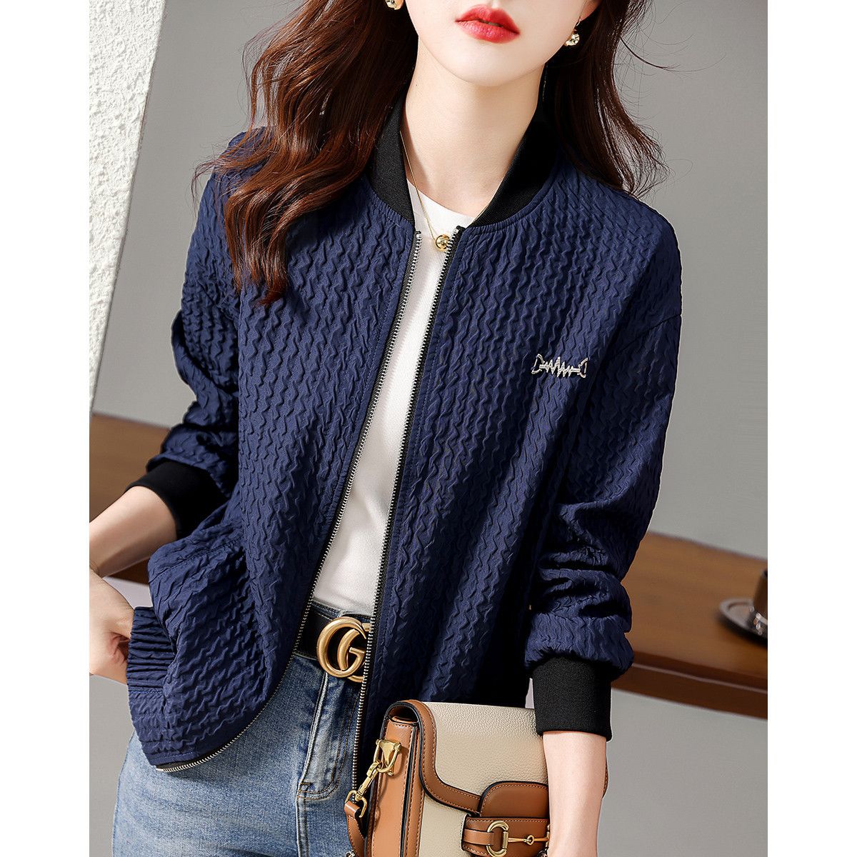 Picking up foreign trade export women's clothing brand discount cut standard temperament coat women's autumn and winter long-sleeved baseball jacket