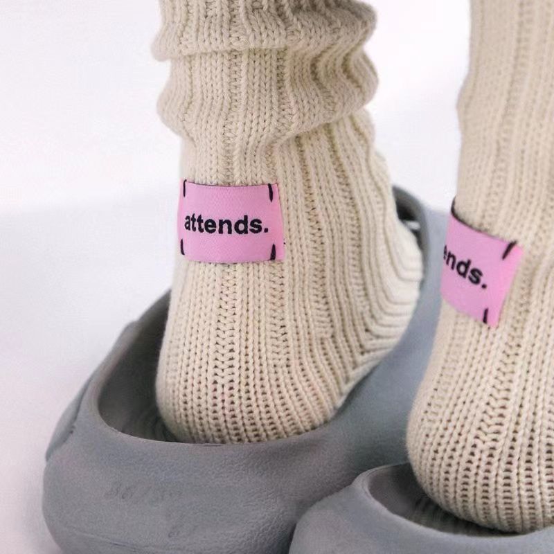 袜子女春夏中筒袜日系简约粉色标签粗线针织ins潮小众百搭堆堆袜