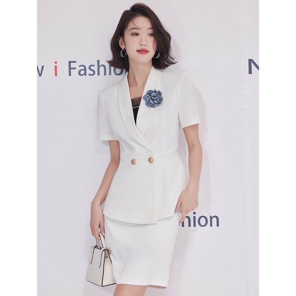White suit skirt, feminine goddess style short-sleeved suit formal jewelry store work clothes professional workwear summer