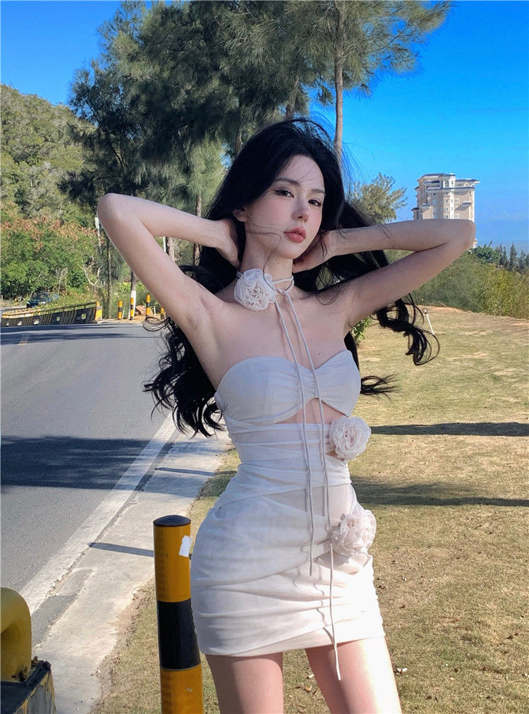 2023春夏性感網紗辣妹抹胸包臀連衣裙女純欲風花朵褶皺裙子