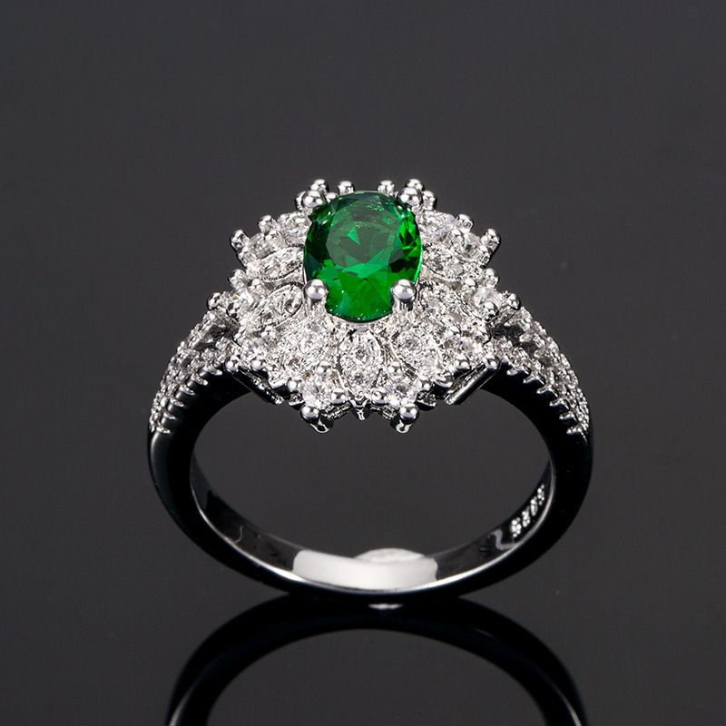 Emerald Zircon Designer Ring With Elegant European Floral Design_voghion.com