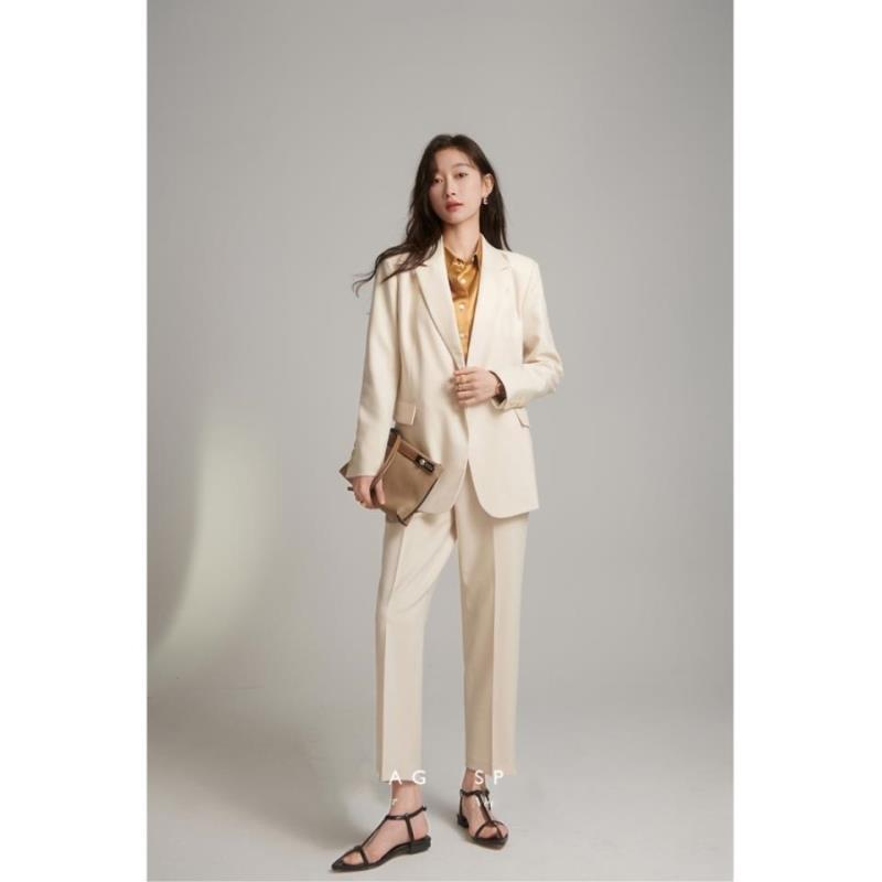 Gao Qilan's same style suit coat wears clothes Hurricane windbreaker jacket suit high-end interview formal suit