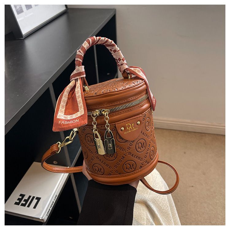 Luxuriöse Damen Beuteltasche Als Umhängetasche Aus Leder_voghion.com