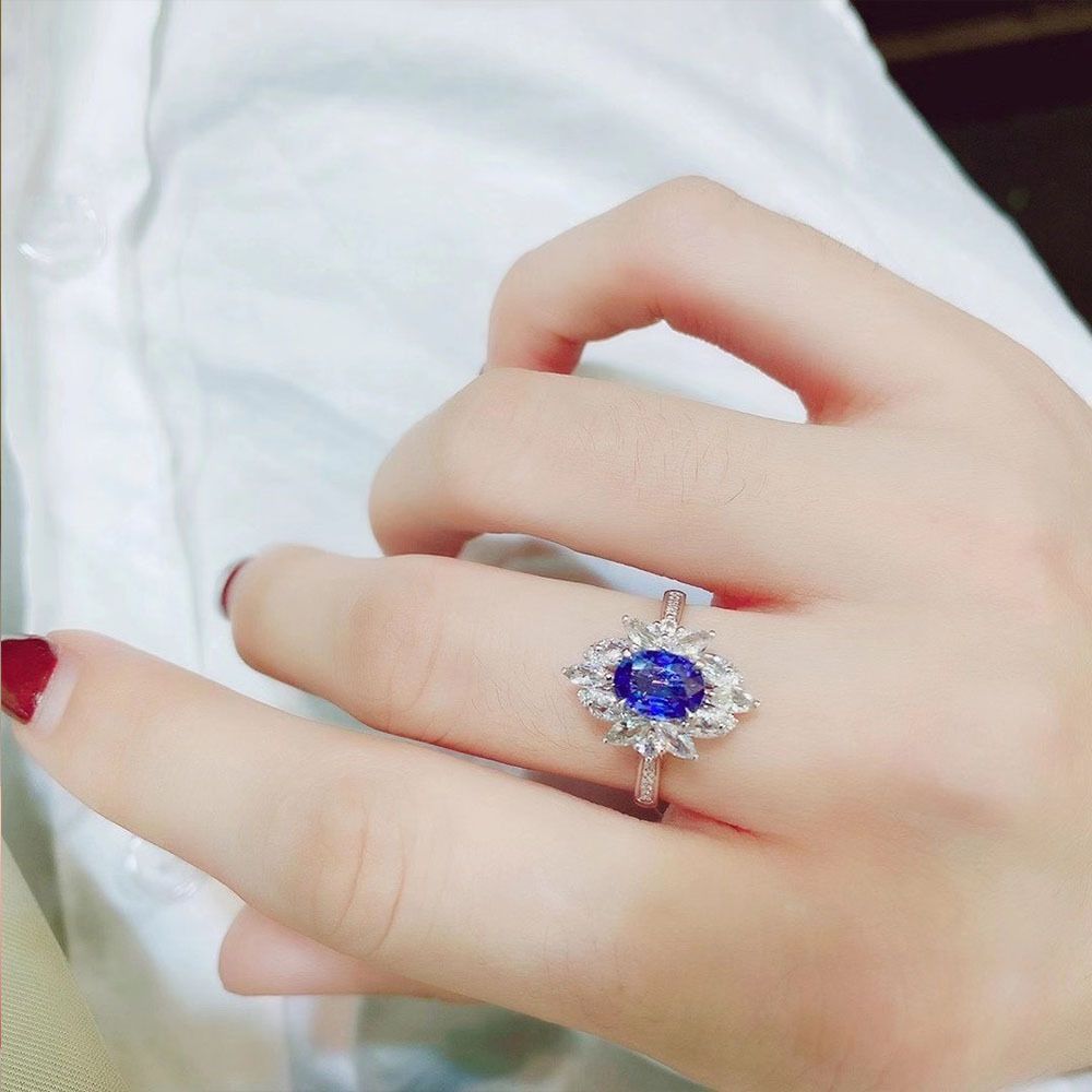 Anello in zircone blu da donna stile lusso design esclusivo_voghion.com