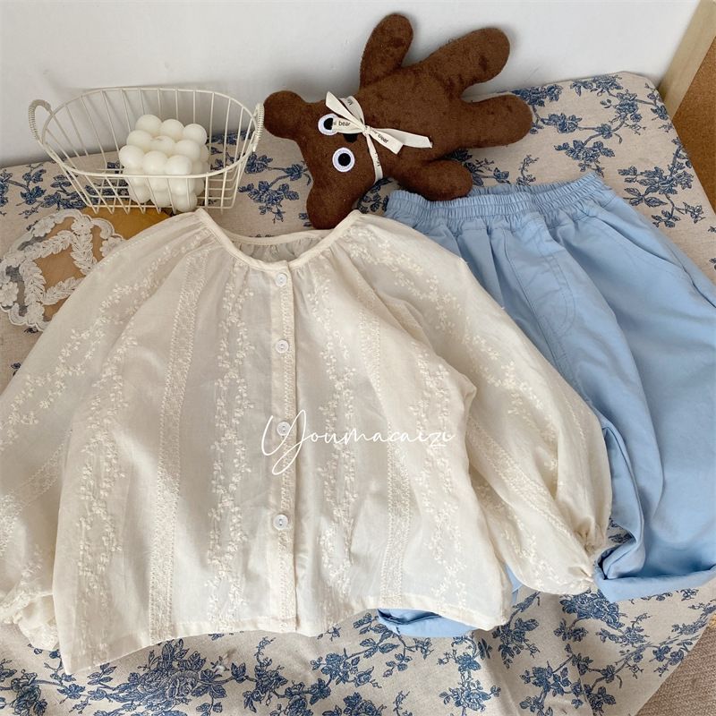 女童文藝風滿刺繡襯衫2023春秋新款女寶寶韓版洋氣棉布圓領上衣潮