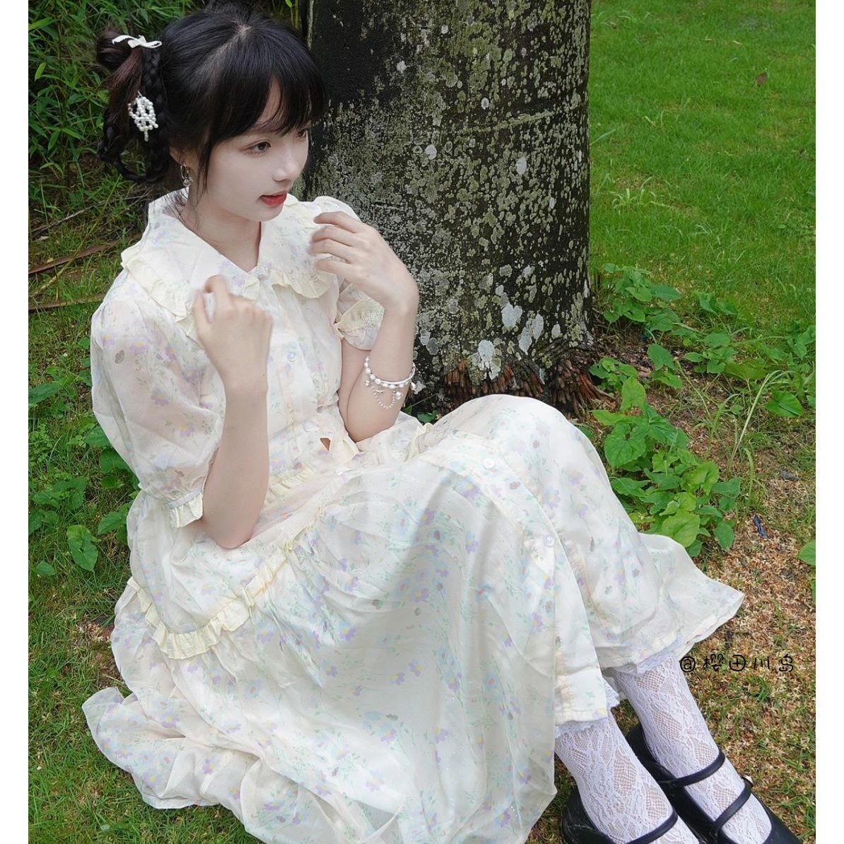 2023 summer new small fresh floral dress female doll collar wood ear stitching fairy skirt holiday skirt