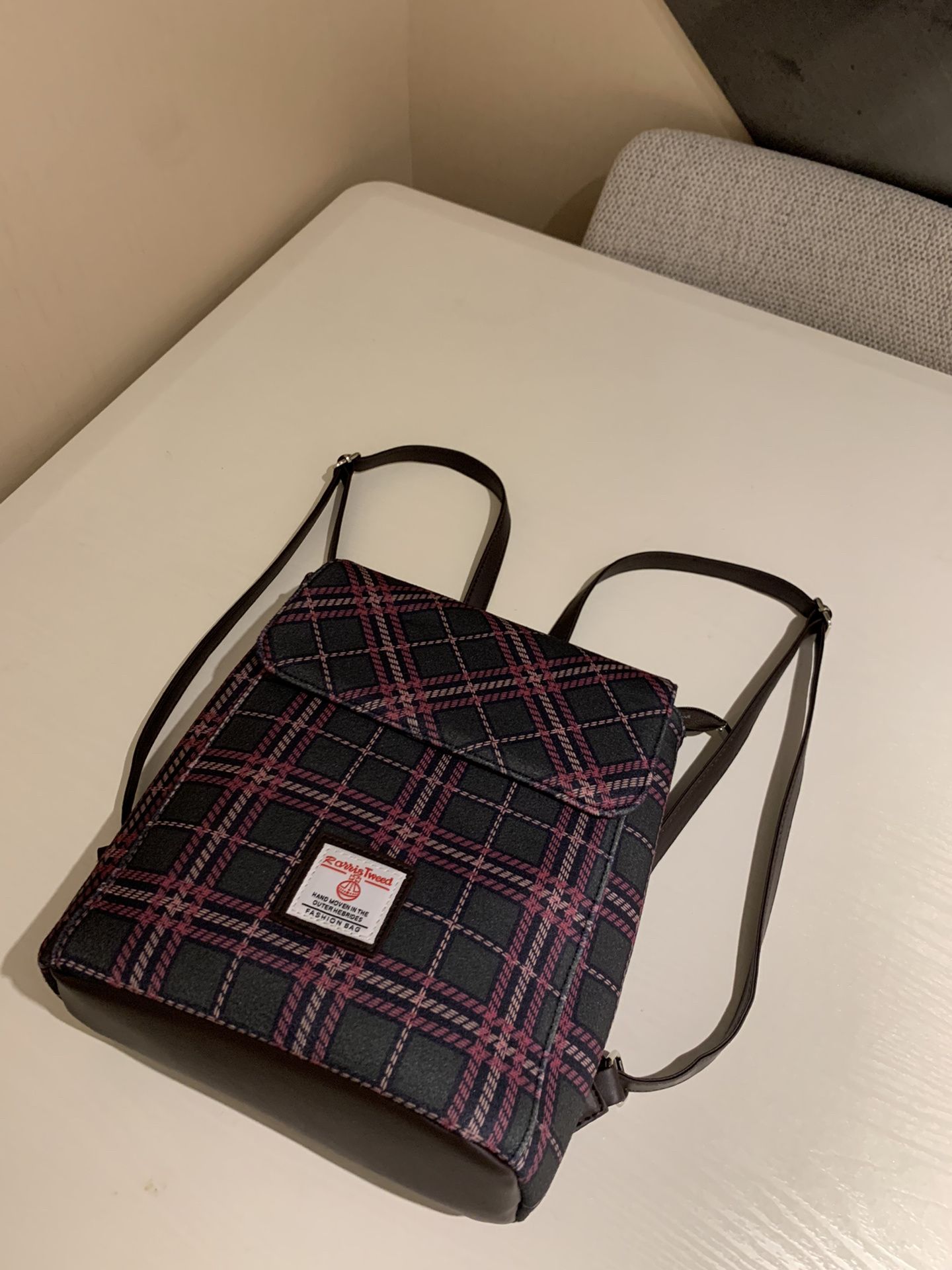 日系簡約ins風混色雙肩包包女2023新款小眾設計條紋英倫風小書包