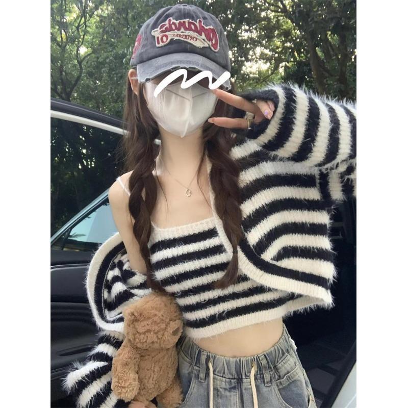 仿貂吊帶打底背心套裝上衣早春季新款女裝條紋針織開衫毛絨兩件套