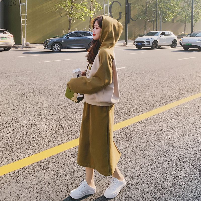 藍海奕諾甜美套裝裙高級感女2023春秋季鹽系穿搭學院風衛衣半身裙